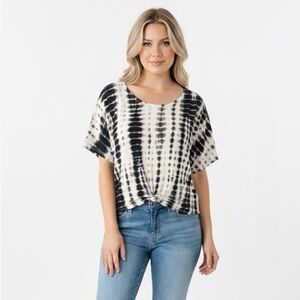 Willow Black and White Tie-Dye Women's Top size 2X
